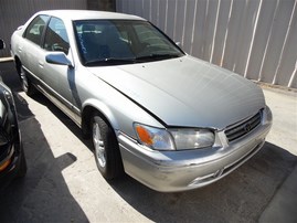 2000 TOYOTA CAMRY LE SILVER 2.2 AT Z19789